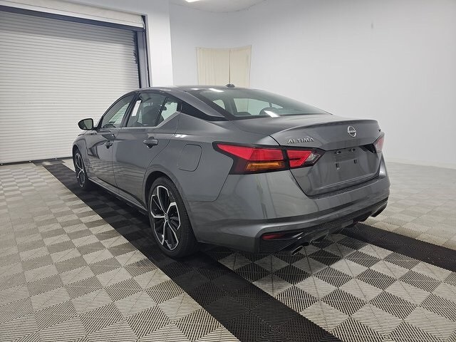 2024 Nissan Altima 2.5 SR photo 4