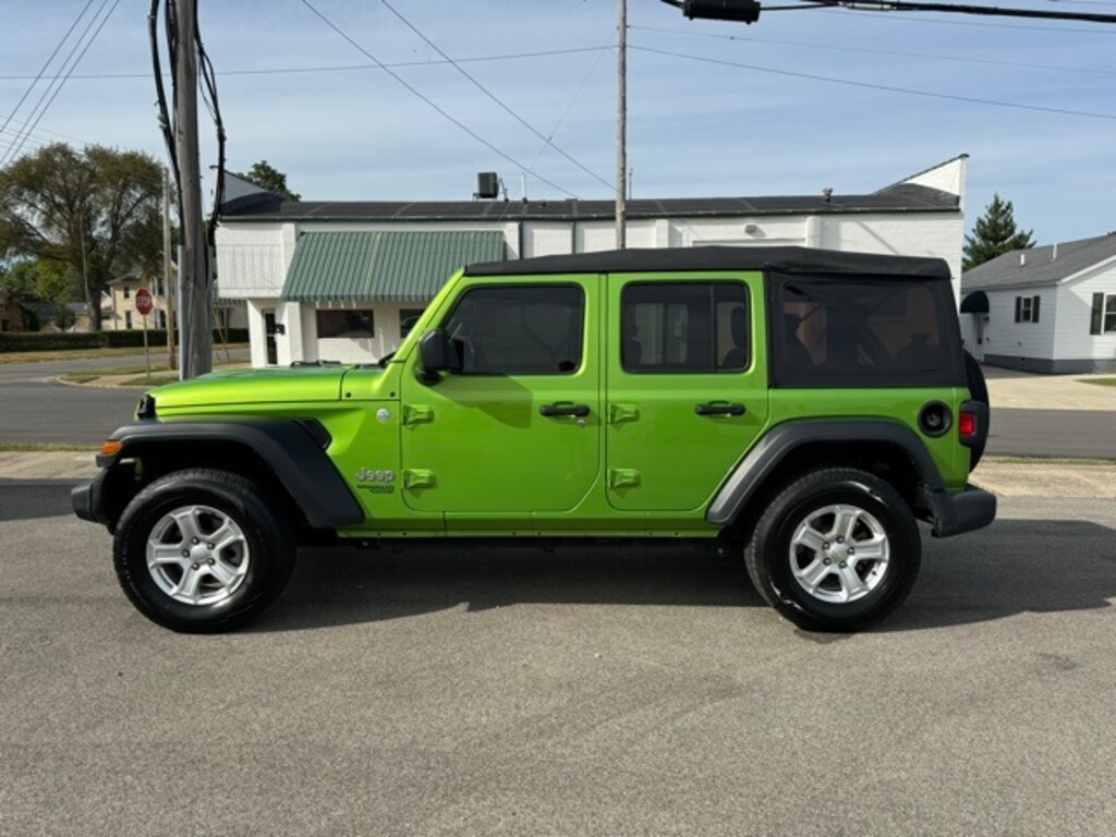 Used 2019 Jeep Wrangler Unlimited For Sale at Silverthorne Ford VIN