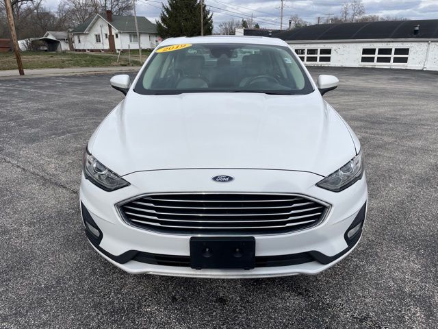 Used 2019 Ford Fusion SE with VIN 3FA6P0HD8KR267277 for sale in Robinson, IL