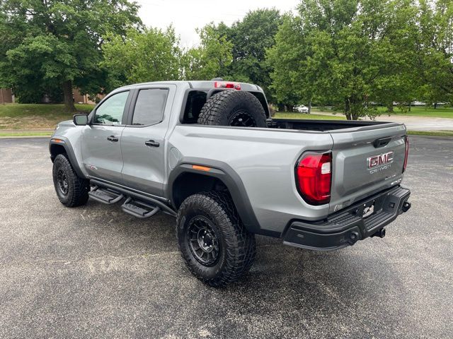 2025 GMC Canyon AT4 - Photo 7
