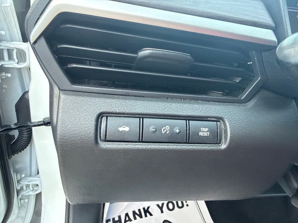 2025 Nissan Altima SV - Photo 13