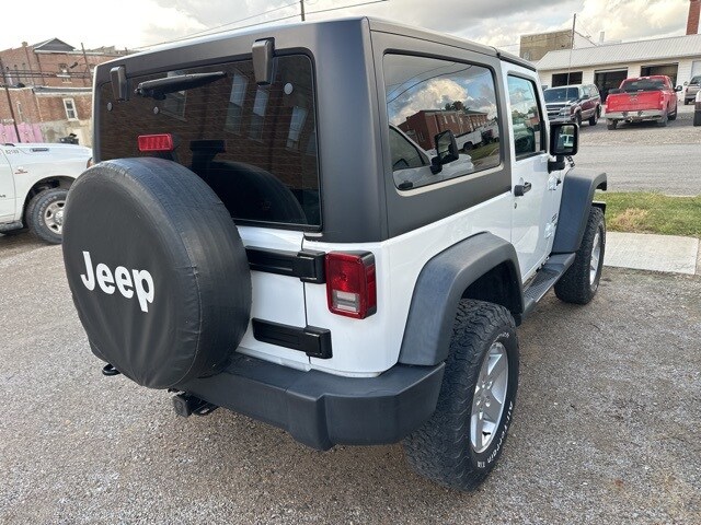 2018 Jeep Wrangler Sport photo 4