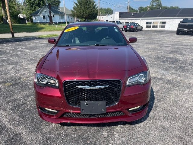 Used 2018 Chrysler 300 S with VIN 2C3CCABG9JH296089 for sale in Robinson, IL