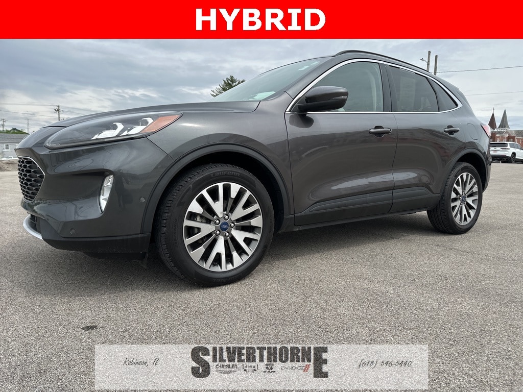 2020 Ford Escape Titanium