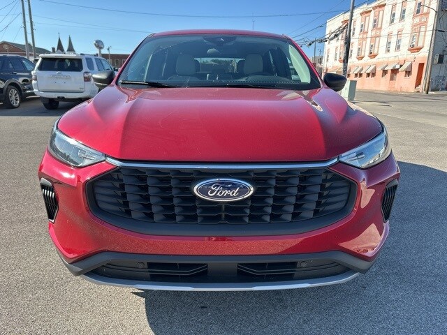 2025 Ford Escape Active photo 2