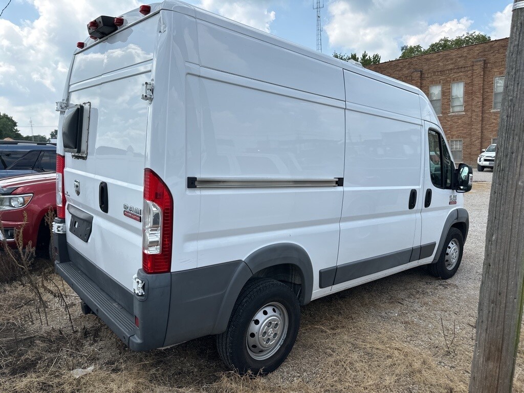 2018 Ram ProMaster 1500 Base Cargo Van photo 2