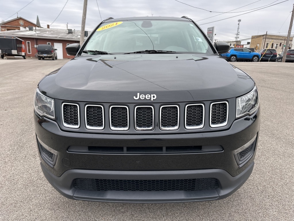 Used 2021 Jeep Compass Sport with VIN 3C4NJCAB4MT527519 for sale in Robinson, IL