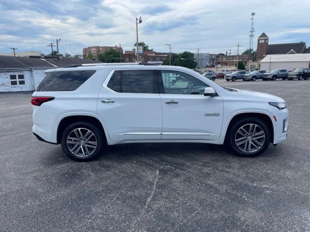 Used 2023 Chevrolet Traverse High Country SUV