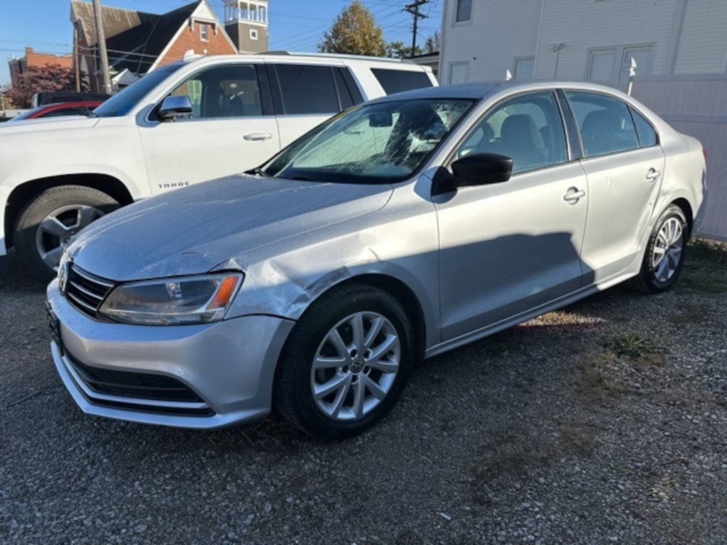 Used 2015 Volkswagen Jetta 1.8T SE w/ Connectivity/Navigation Sedan