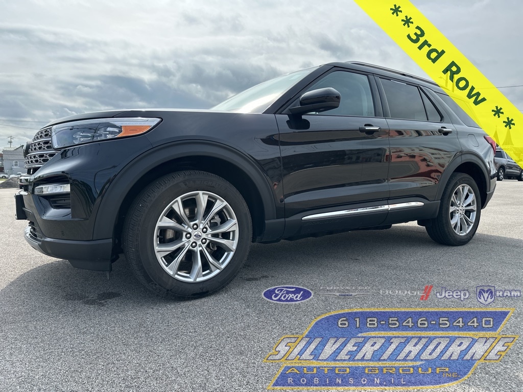 2024 Ford Explorer Limited's photo
