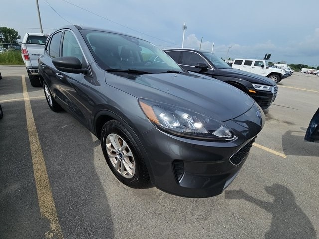 Used 2022 Ford Escape SE with VIN 1FMCU0G69NUB31709 for sale in Robinson, IL