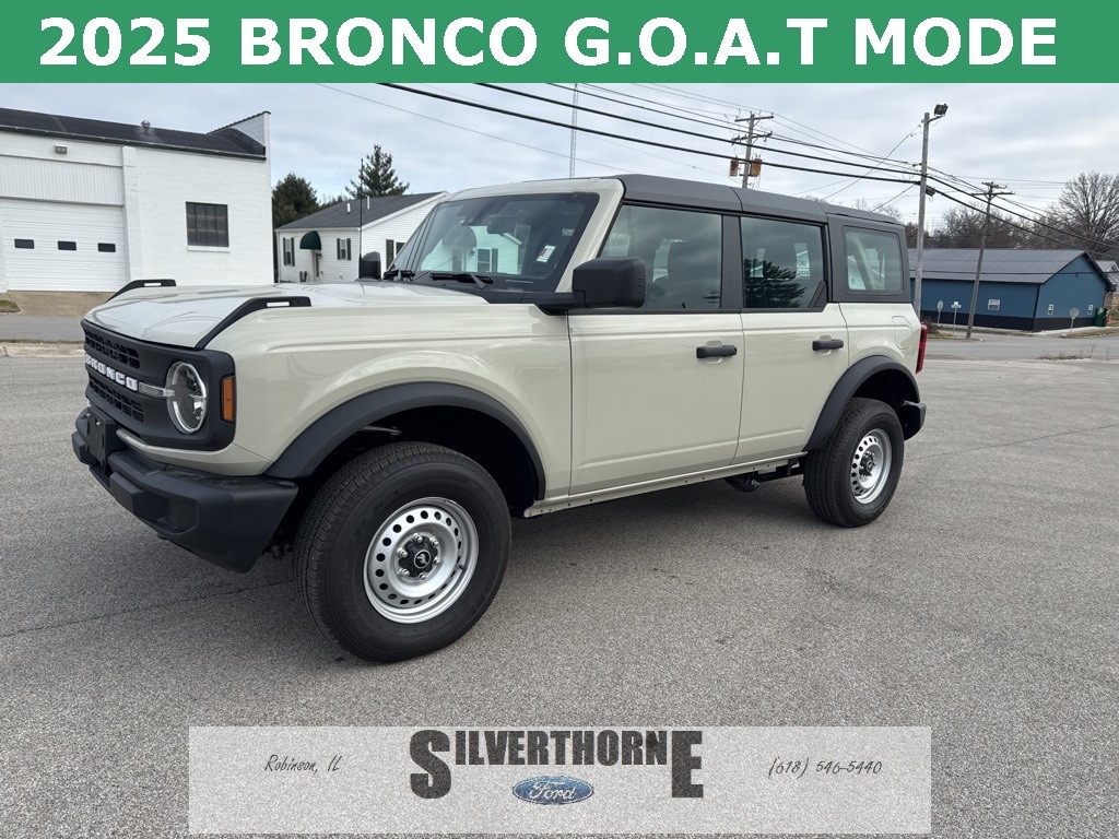 2025 Ford Bronco 4-Door Base's photo