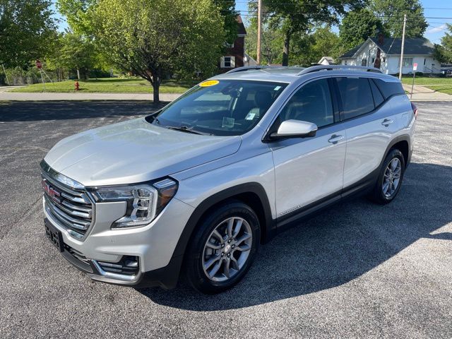 2022 GMC Terrain SLT FWD's photo