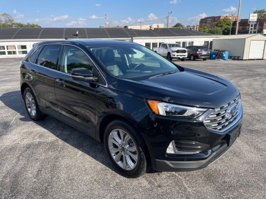 Used 2023 Ford Edge Titanium SUV