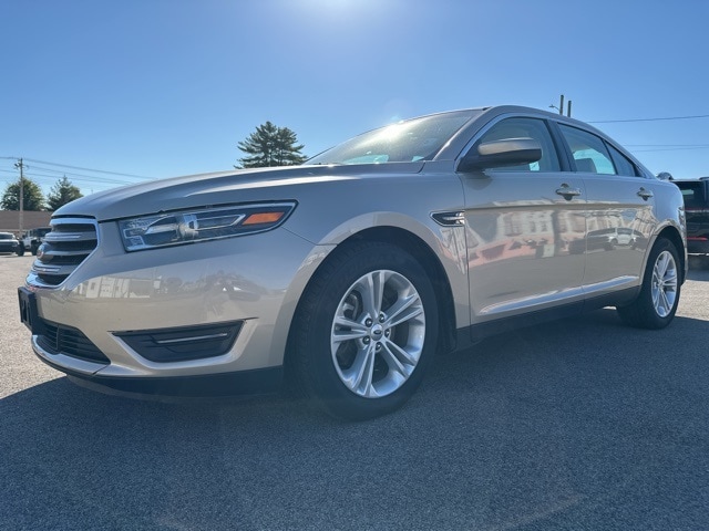 2018 Ford Taurus