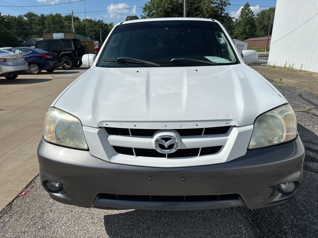 Used 2005 Mazda Tribute i with VIN 4F2YZ02Z25KM44917 for sale in Robinson, IL