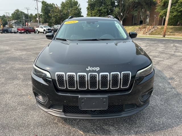 Used 2022 Jeep Cherokee Latitude Lux with VIN 1C4PJMMX1ND547353 for sale in Robinson, IL