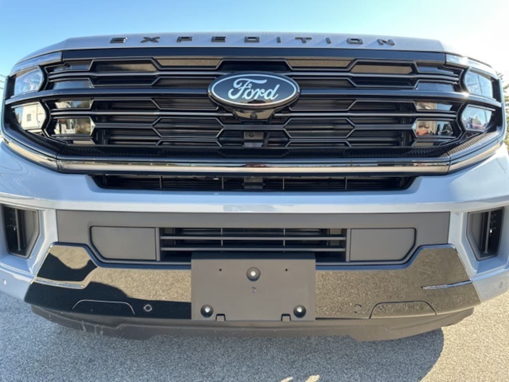 New 2025 Ford Expedition Max Platinum SUV