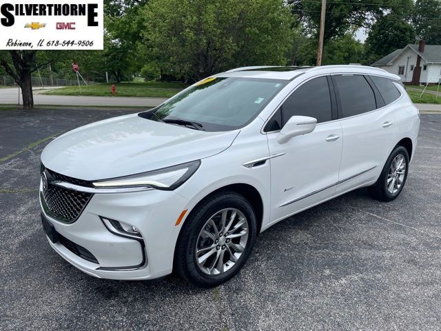 2022 Buick Enclave Avenir's photo
