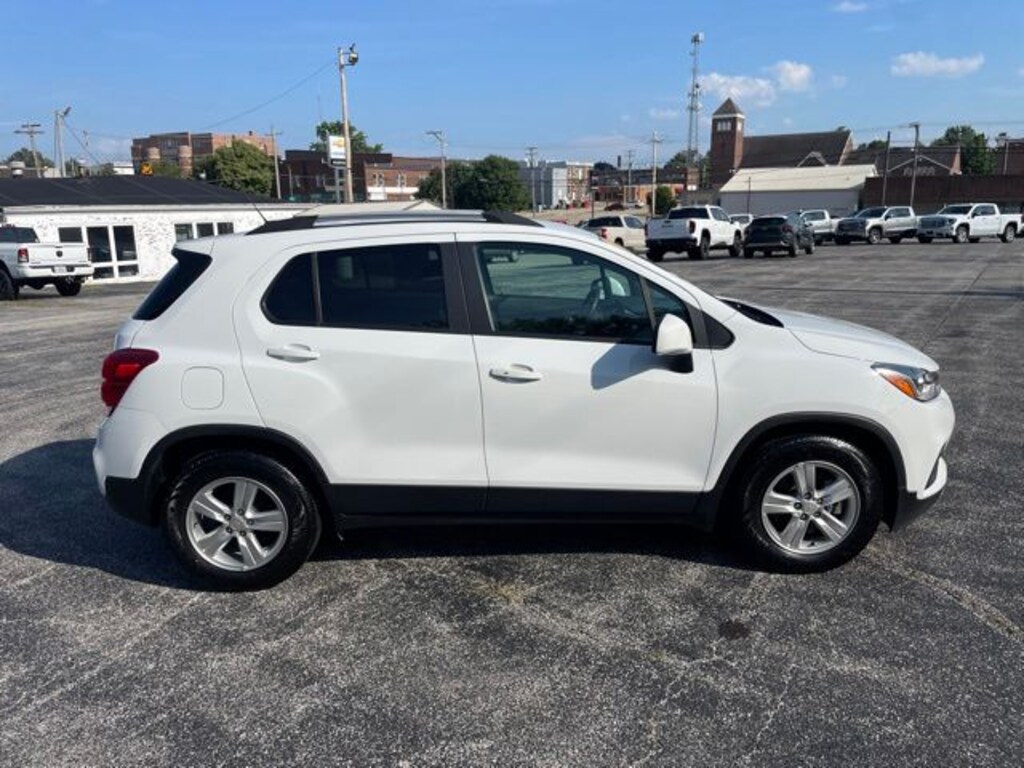 Used 2022 Chevrolet Trax LT SUV