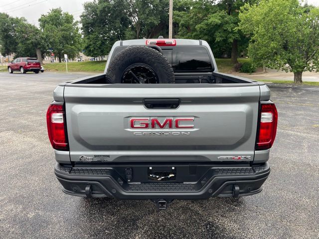 2025 GMC Canyon AT4 - Photo 6