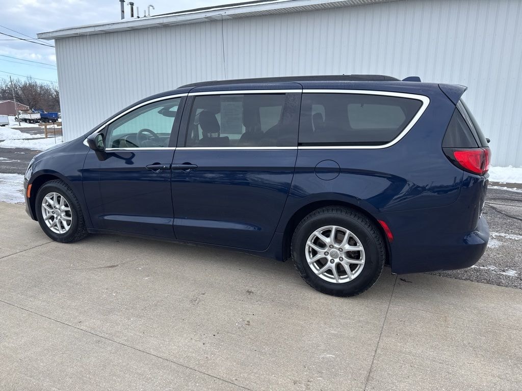 Used 2020 Chrysler Voyager LXI Passenger Van
