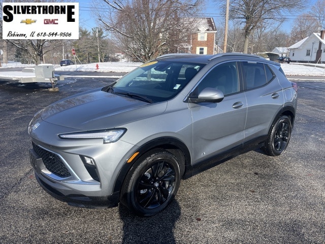 2025 Buick Encore GX Sport Touring's photo