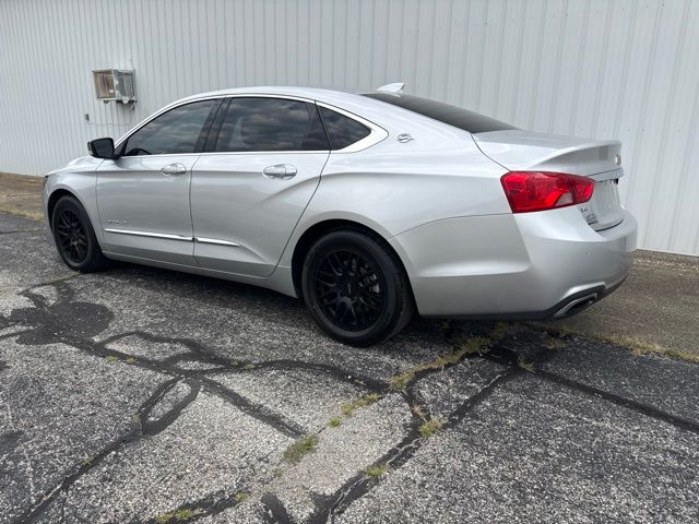 Used 2015 Chevrolet Impala 2LZ with VIN 1G1165S35FU130583 for sale in Robinson, IL