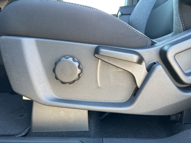 2025 Ford Bronco 4-Door Base - Photo 13