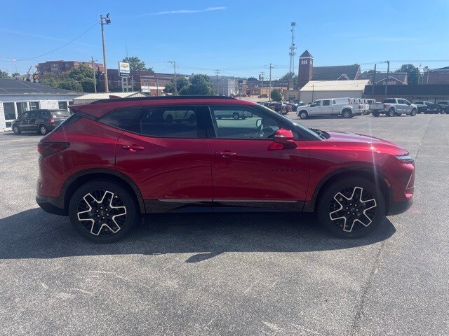 2023 Chevrolet Blazer RS photo 3