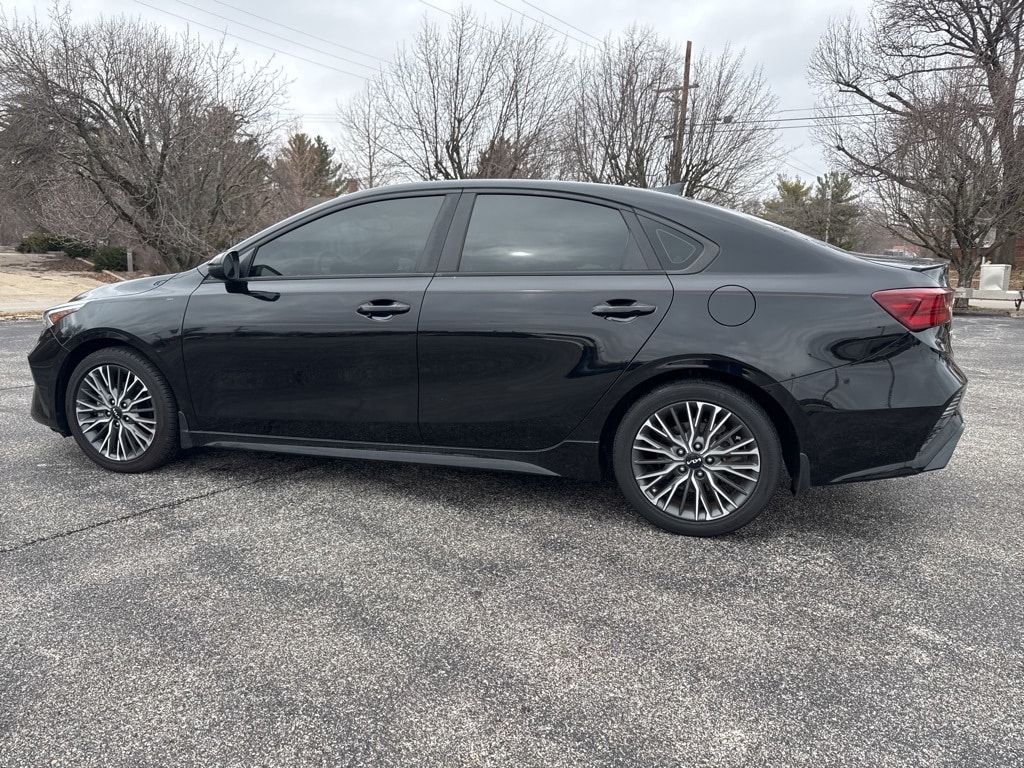 Used 2023 Kia Forte GT-Line Sedan