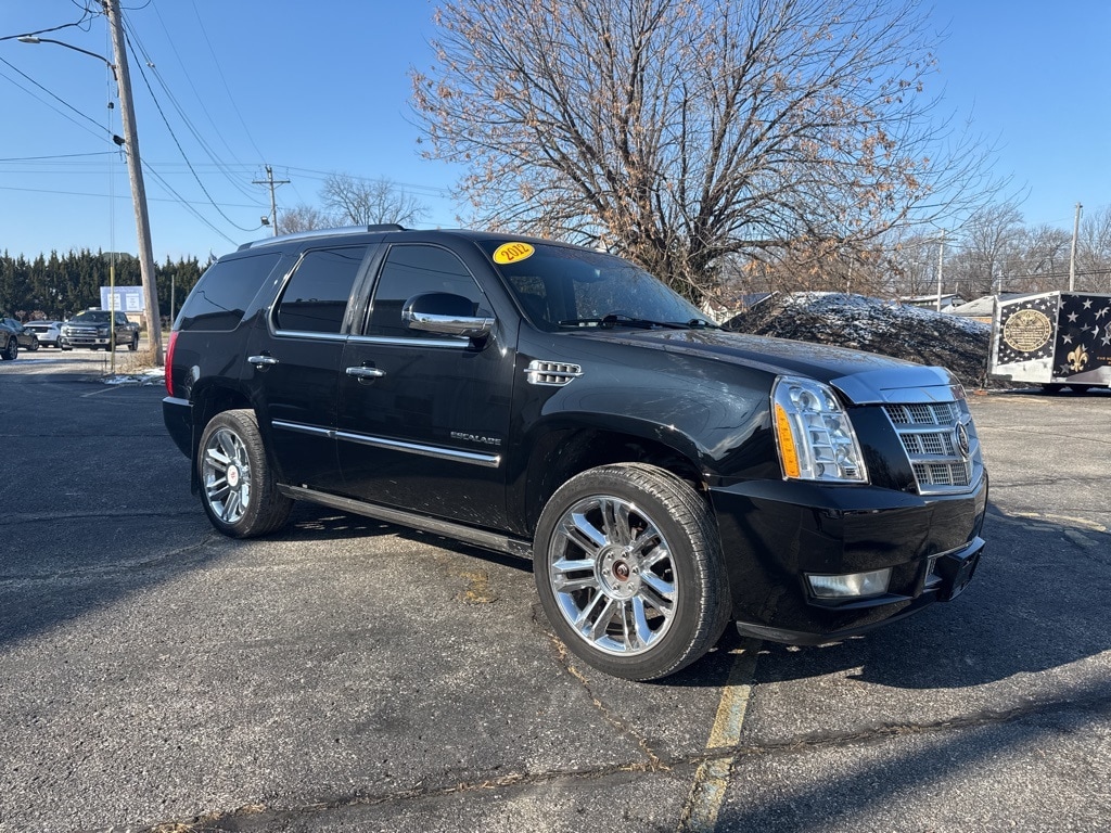 Used 2012 Cadillac Escalade Platinum Edition with VIN 1GYS4DEFXCR288752 for sale in Robinson, IL