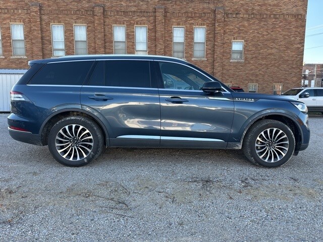2020 Lincoln Aviator Reserve photo 2
