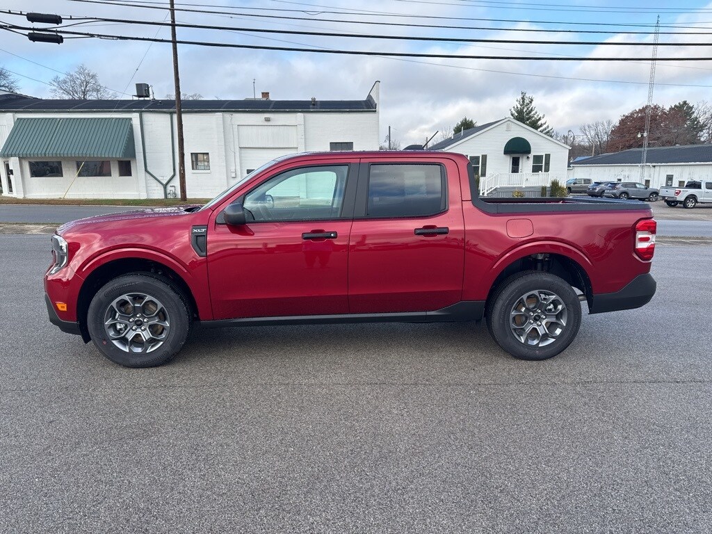 New 2025 Ford Maverick XLT Truck