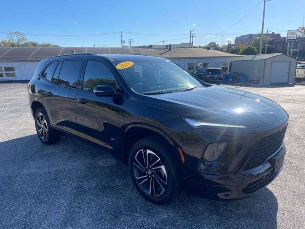 Used 2025 Buick Enclave Sport Touring SUV
