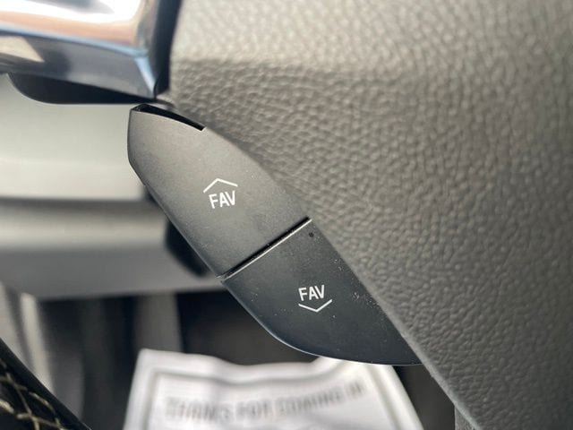 2023 Chevrolet Camaro 1LT - Photo 17