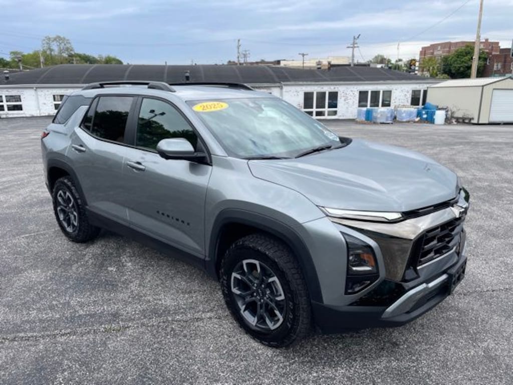 Used 2025 Chevrolet Equinox Activ SUV