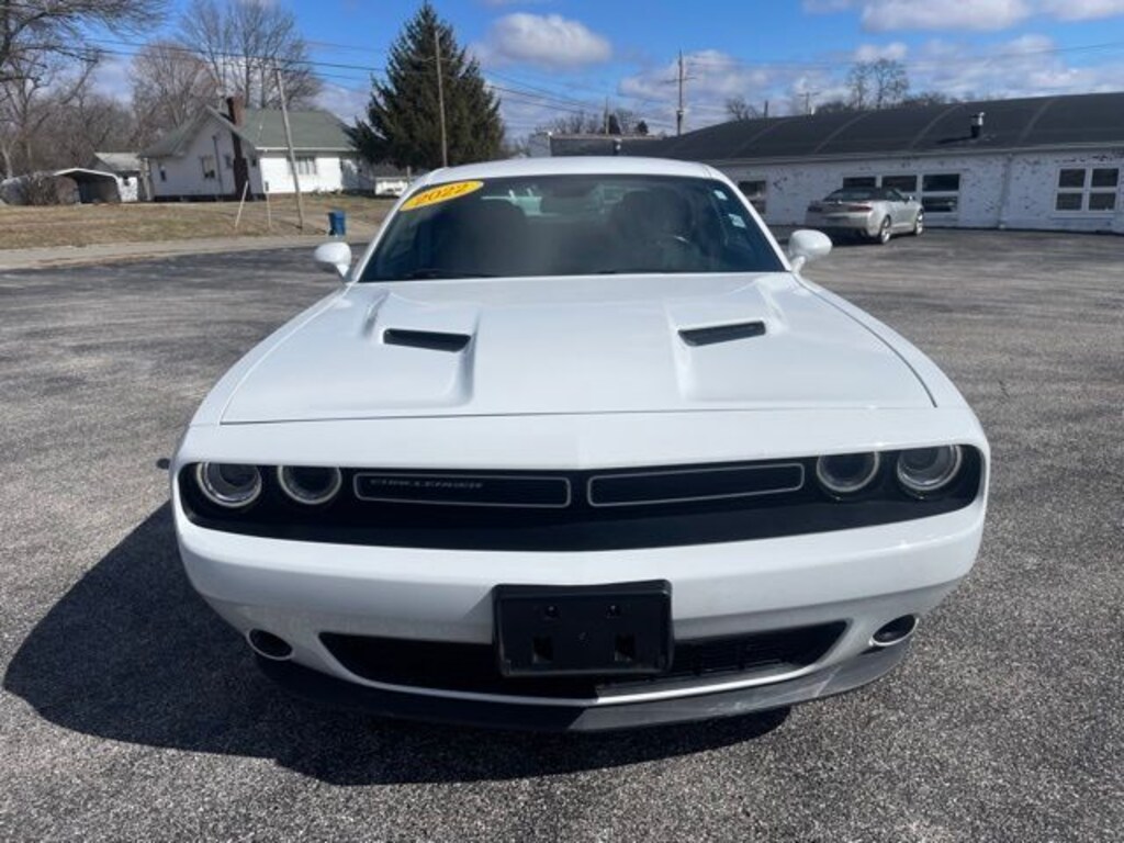 Used 2022 Dodge Challenger SXT Coupe