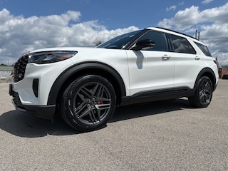 2025 Ford Explorer ST SUV
