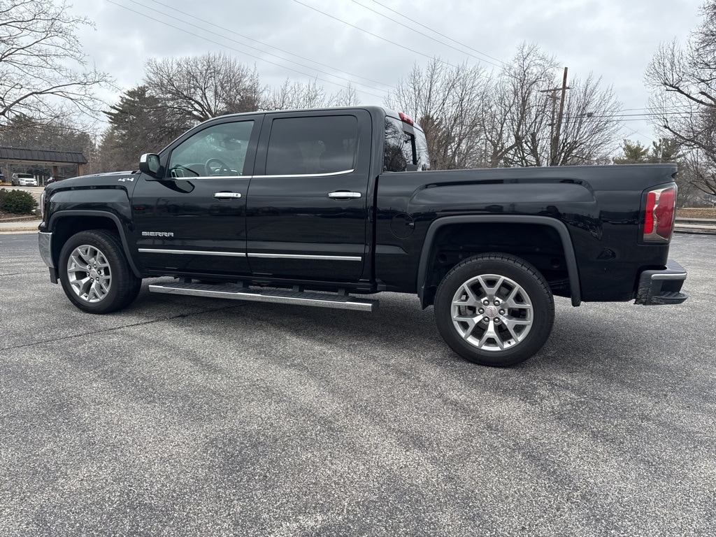 Used 2018 GMC Sierra 1500 SLT Crew Cab Short Bed Truck