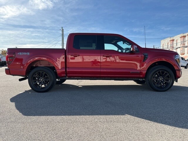 2025 Ford F-150 Platinum photo 4