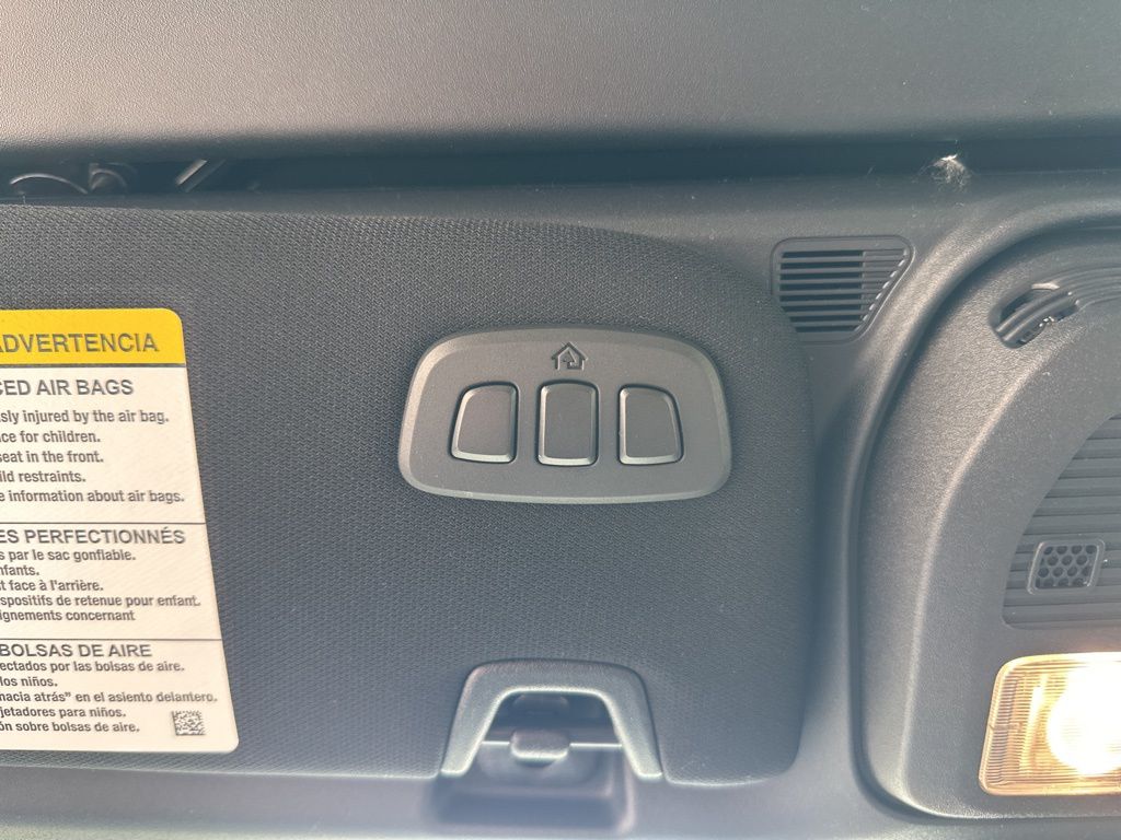 2025 Ford Mustang GT Premium Convertible - Photo 34