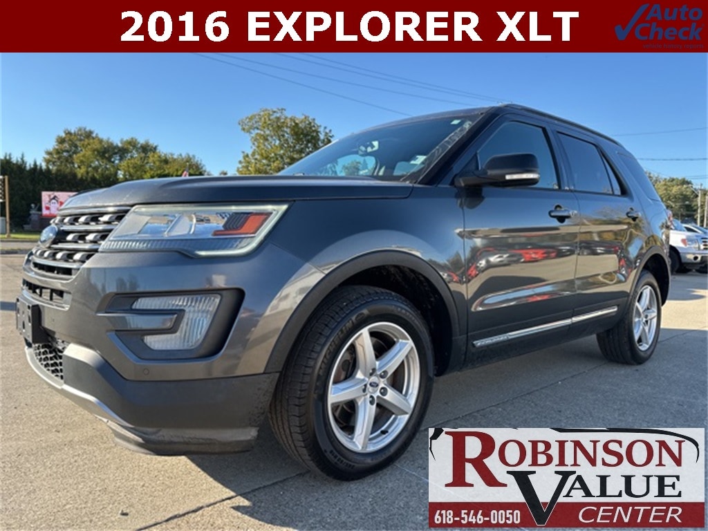 2016 Ford Explorer XLT's photo