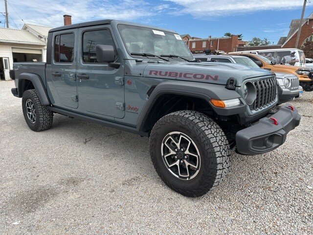 2025 Jeep Gladiator Rubicon photo 3