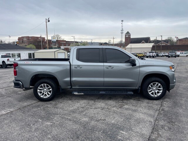 2023 Chevrolet Silverado 1500 RST photo 4