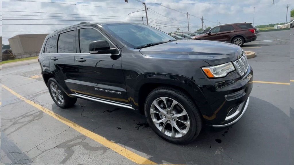 2019 Jeep Grand Cherokee Summit photo 2