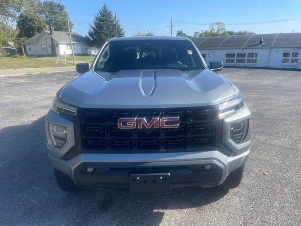New 2025 GMC Canyon Elevation Truck