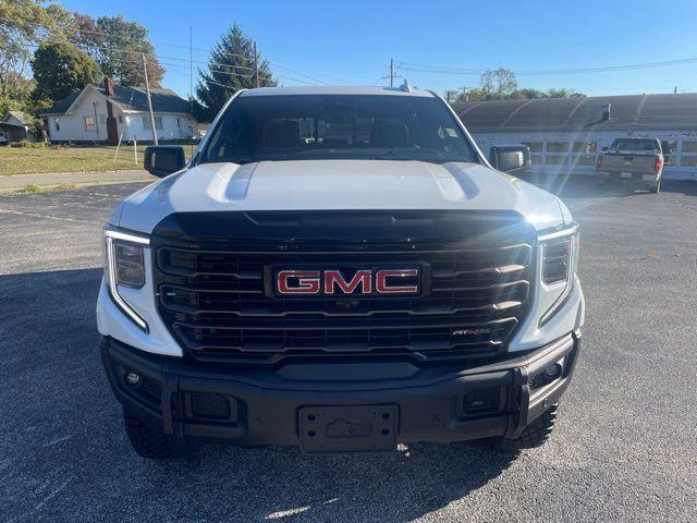 2026 GMC Sierra 1500 AT4X - Photo 2