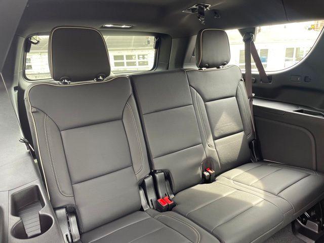 2026 Chevrolet Suburban Premier - Photo 42