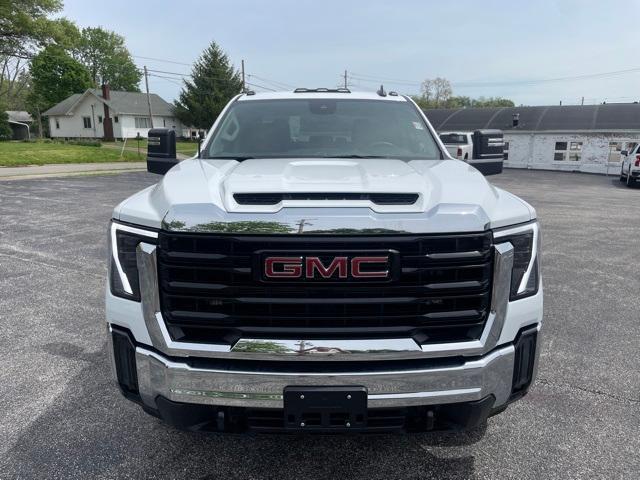 2025 Gmc Sierra 2500 HD Pro photo 2